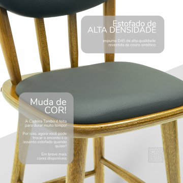 Cadeira_preta_53_com_estofado.png