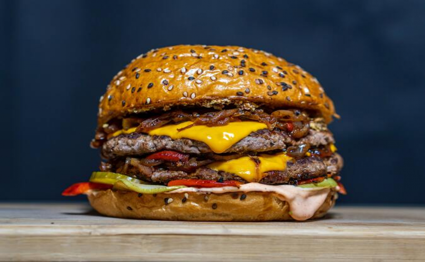 Frases para propaganda de hambúrguer: 22 ideias incríveis