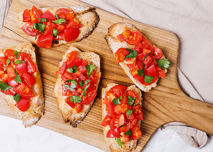Bruschetta em tábua.