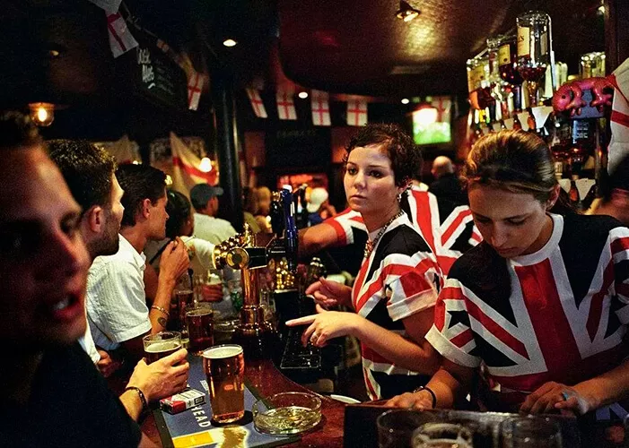 Pub londrino com ar mais jovial, mais moderno