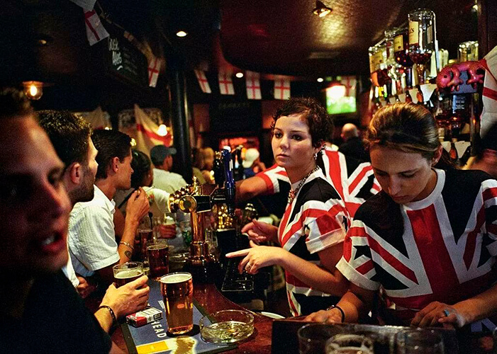 Pub londrino com ar mais jovial, mais moderno